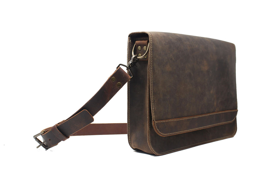 Walker Messenger Bag